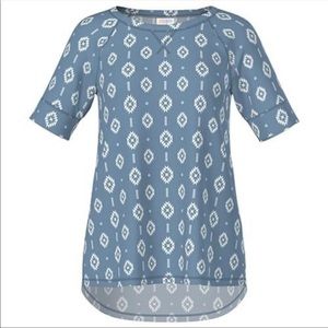 Hailey top by LuLaRoe brand new